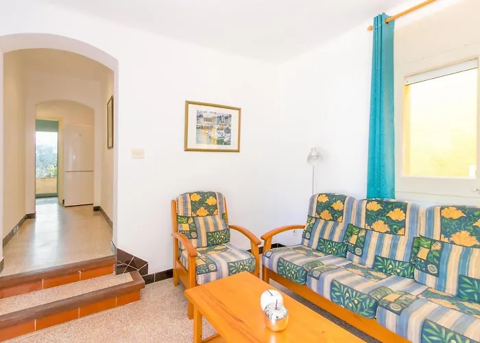 Velazquez-4 By Interhome * Roses